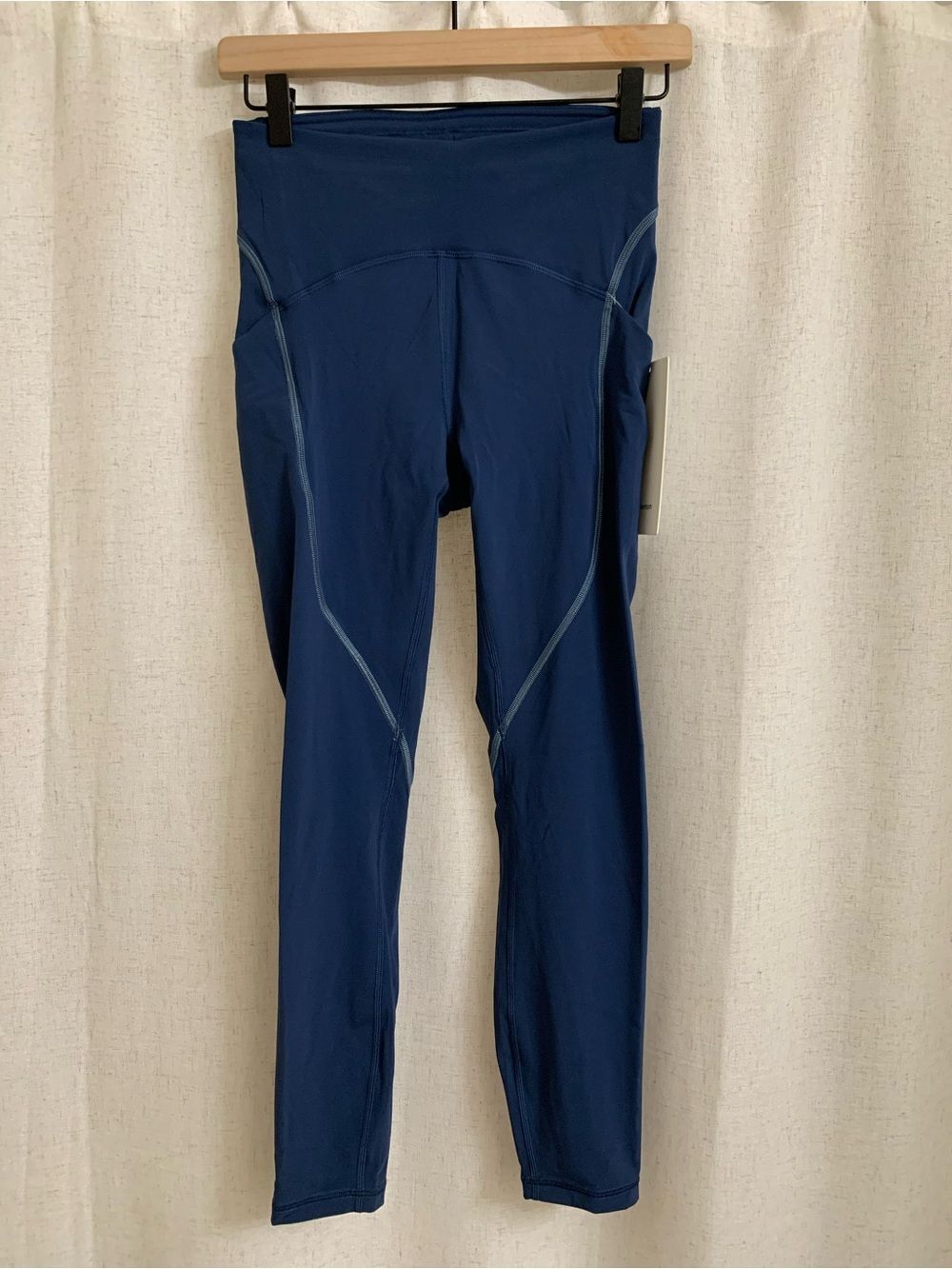 lululemon Power Thru High Rise Tight 25” Navy Blue Full-Length Leggings size 6 - Picture 2 of 8